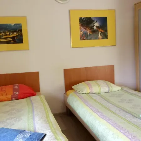 Lesniczowka Goscinne غدينيا